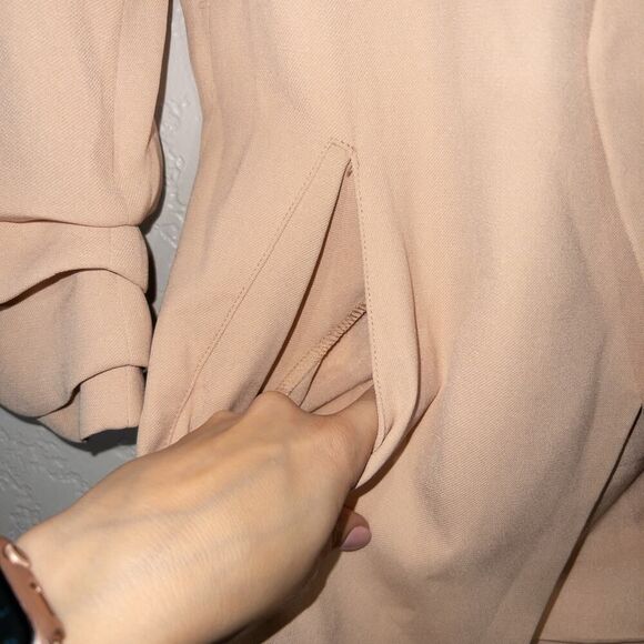 Mod Ref Nude Uptown‎ Girl Open Front Blazer Size Small - Picture 3 of 7